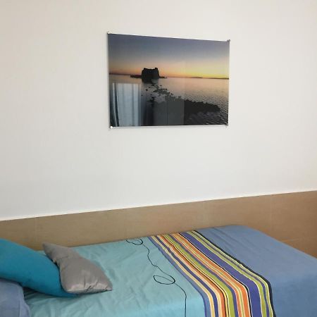 Piso Centrico Cerca Del Puerto Apartment Sant Carles De La Rapita Bagian luar foto